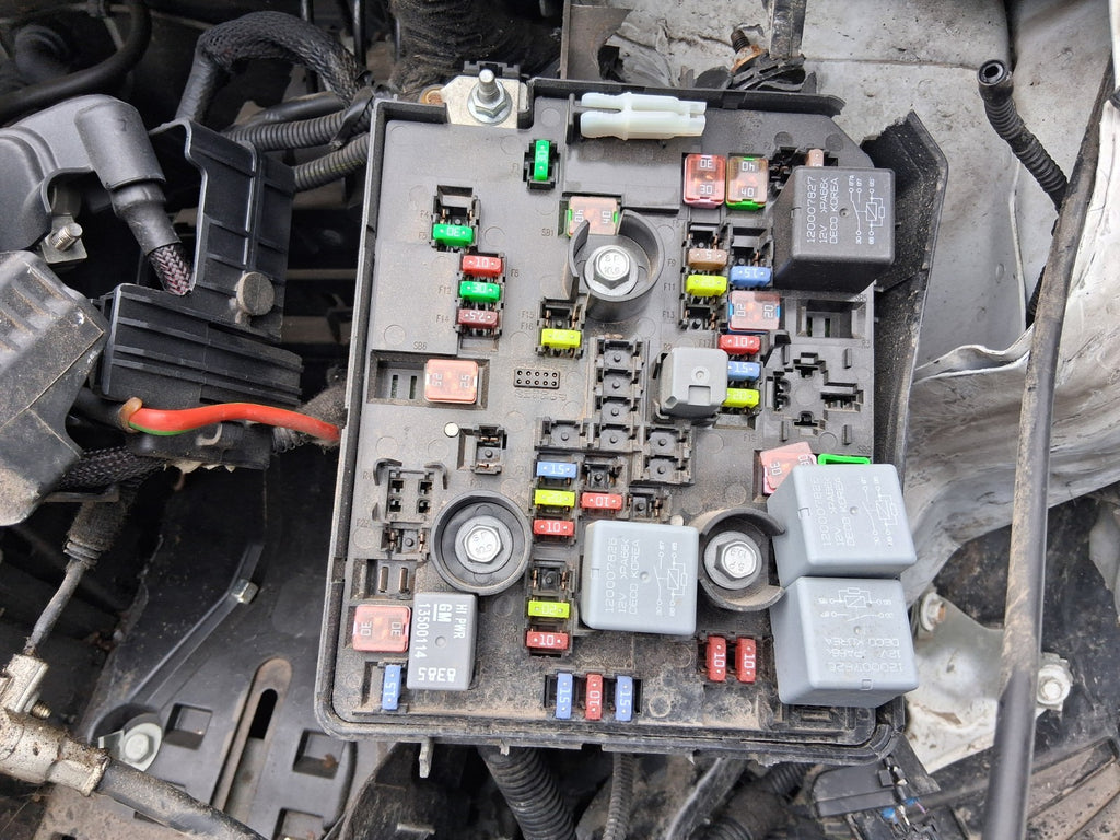 VAUXHALL CORSA E 2019 1.4 PETROL FUSE RELAY BOX