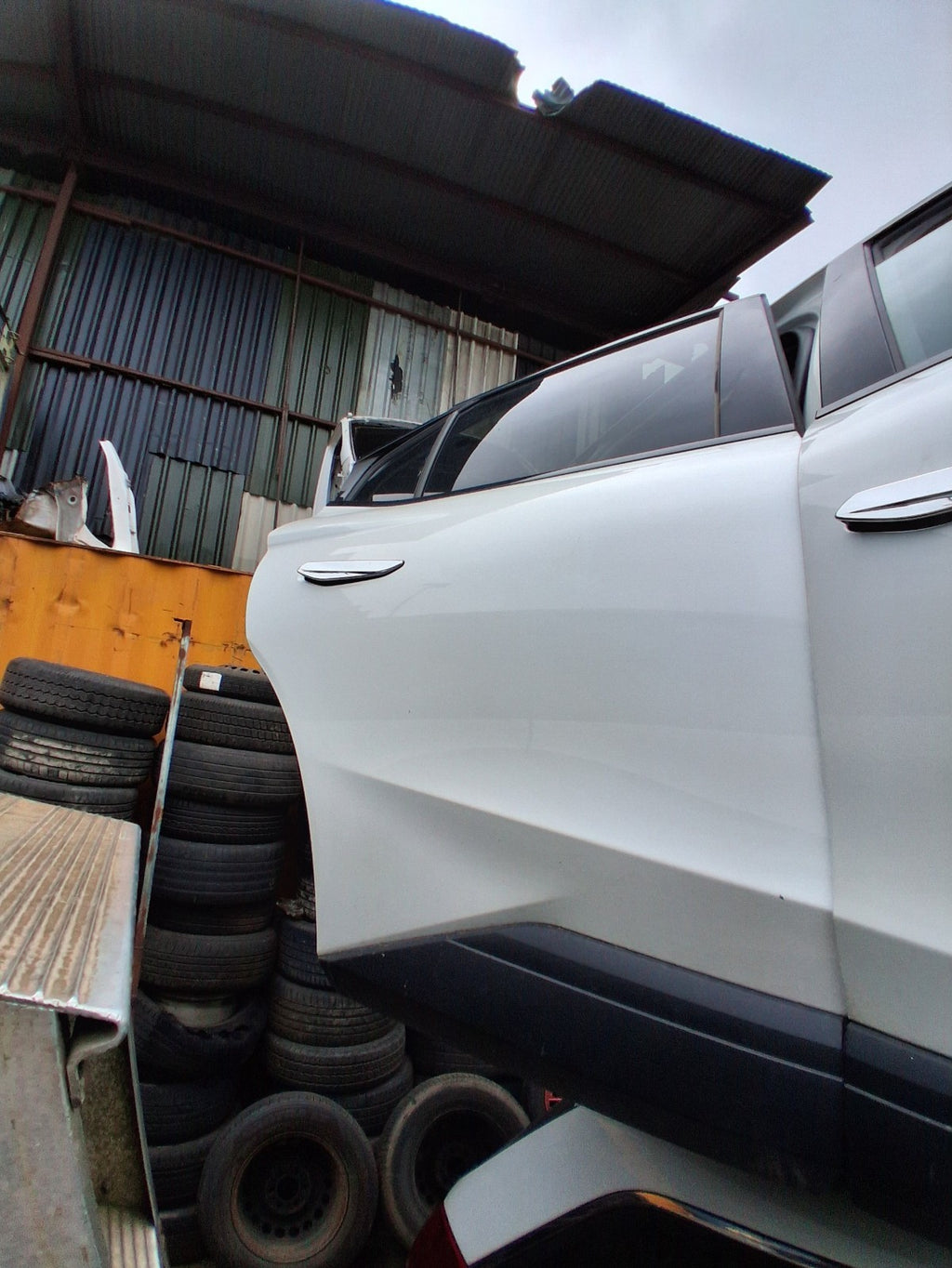2023 DS AUTOMOBILES DS4 CROSSOVER OSR DRIVER SIDE REAR BARE DOOR WHITE