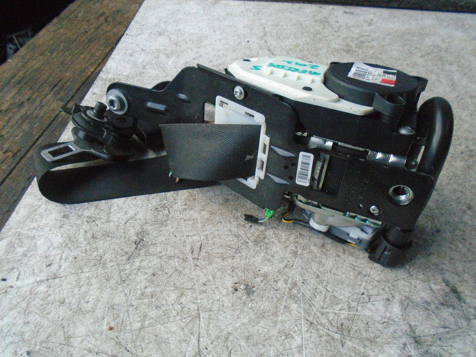 MERCEDES C CLASS 2012 W204 NSF PASSENGER SIDE FRONT DOOR SEAT BELT 616774500