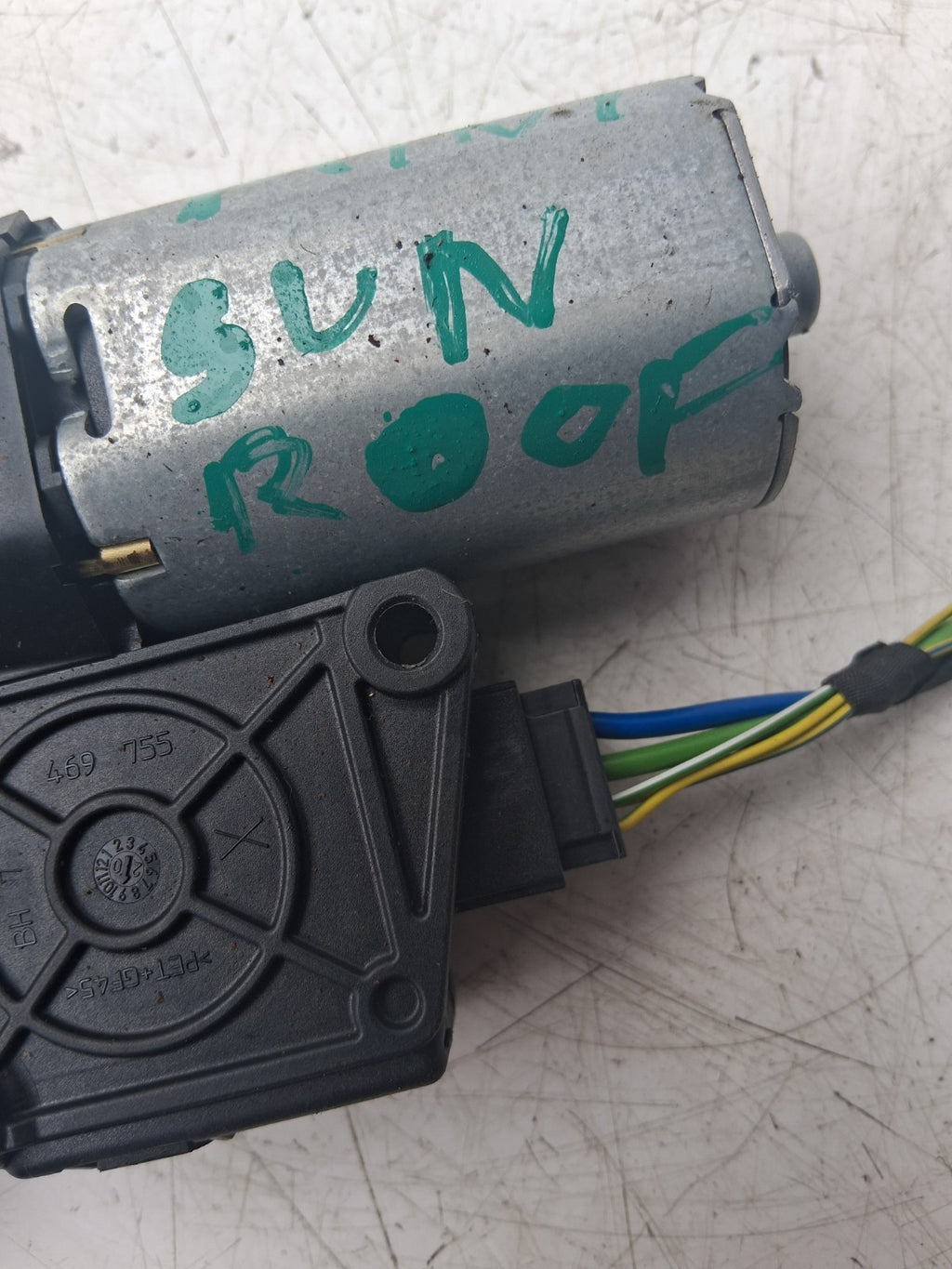 MINI CLUBMAN 2020 09 PANORAMIC SUNROOF MOTOR 6761731639601