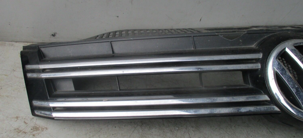 VOLKSWAGEN VW TIGUAN MK1 FRONT UPPER BUMPER RADIATOR GRILL 5N0853653