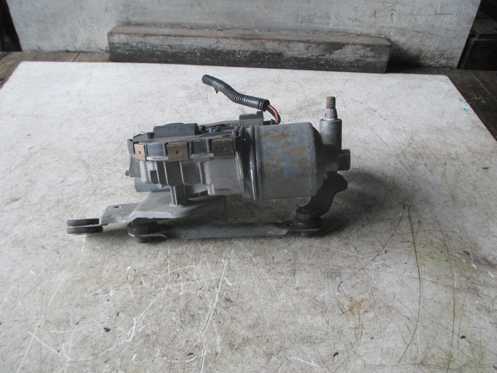 FORD GALAXY 2013 MK3 2.0 OS DRIVER SIDE FRONT WINDSCREEN WIPER MOTOR 6M2117504DD