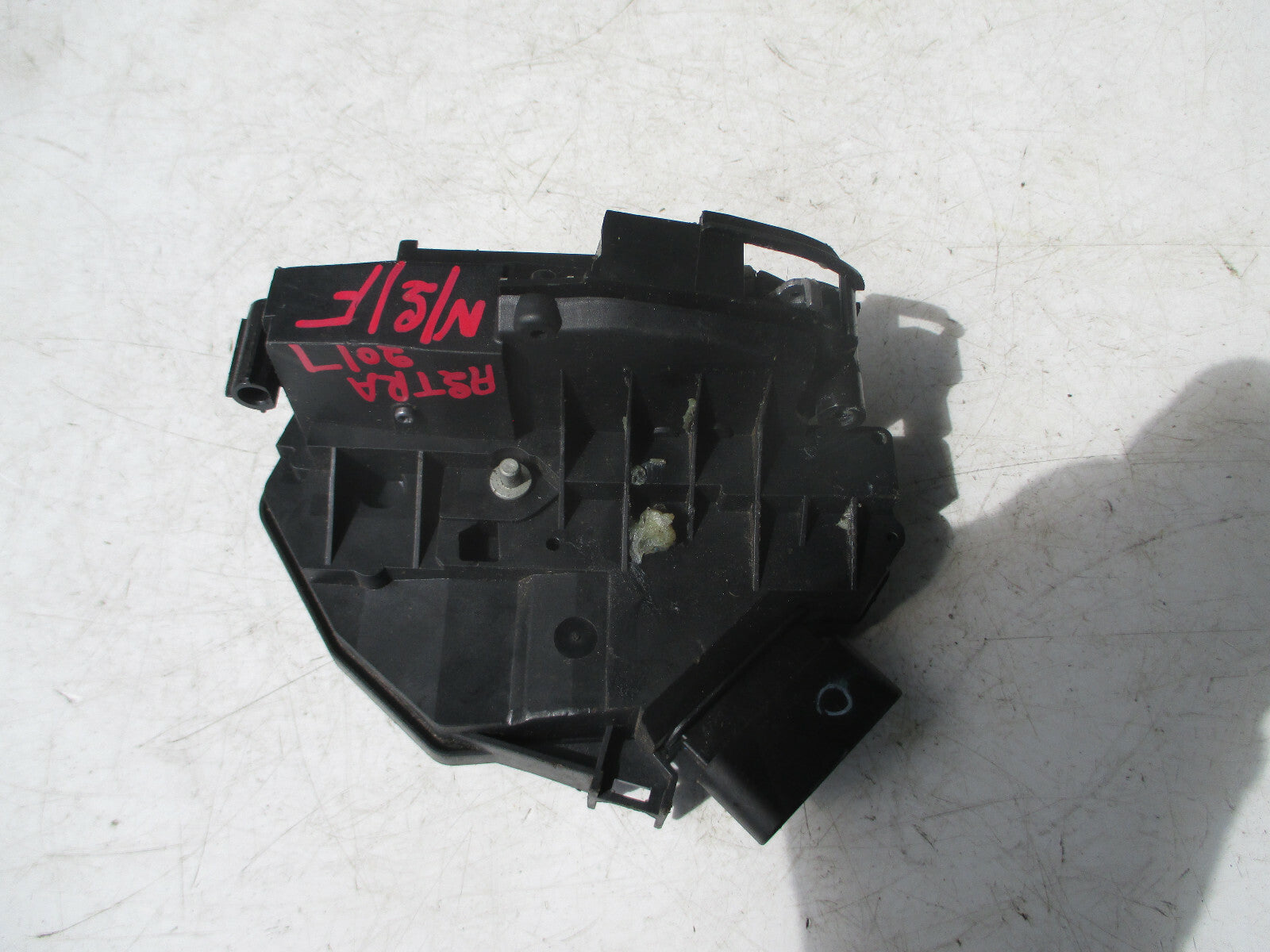 FORD CONNECT FOCUS 2013 2017 NSF PASSENGER FRONT LOCK MECHANISM AM5A-U21813-DF