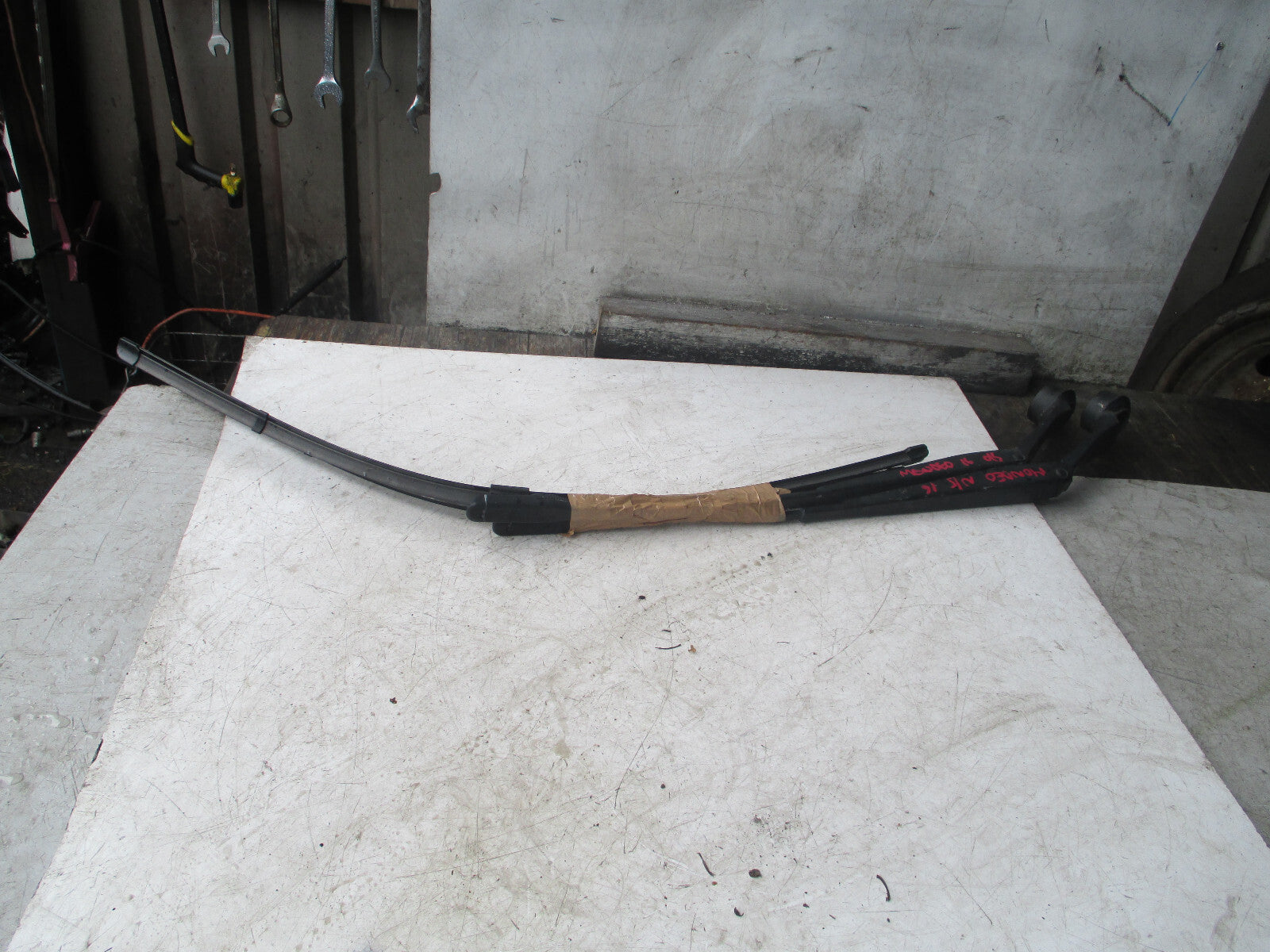 FORD MONDEO MK5 2016 DRIVER PASSENGER WIPER ARM & BLADE