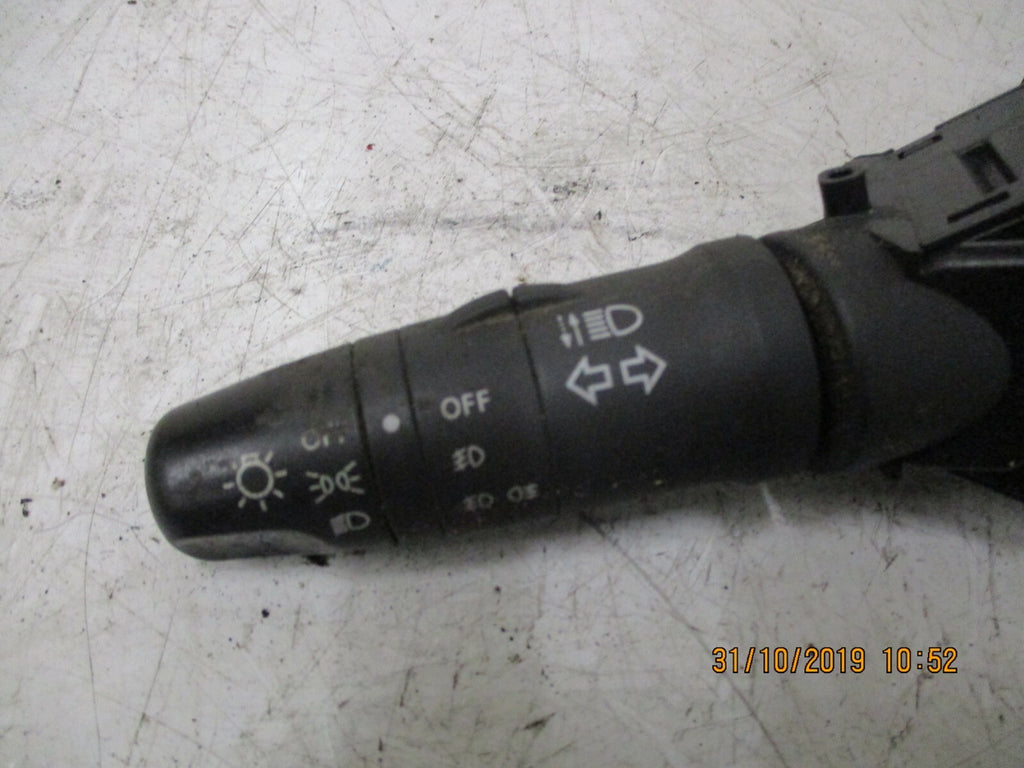 NISSAN X TRAIL T30 2005 MK1 INDICATOR HEADLIGHT CONTROL SWITCH STALK 255408H700
