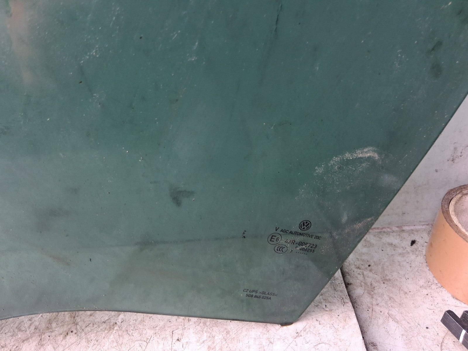 2017 VOLKSWAGEN PASSAT NSR PASSENGER SIDE REAR LEFT WINDOW GLASS 5G9845025A
