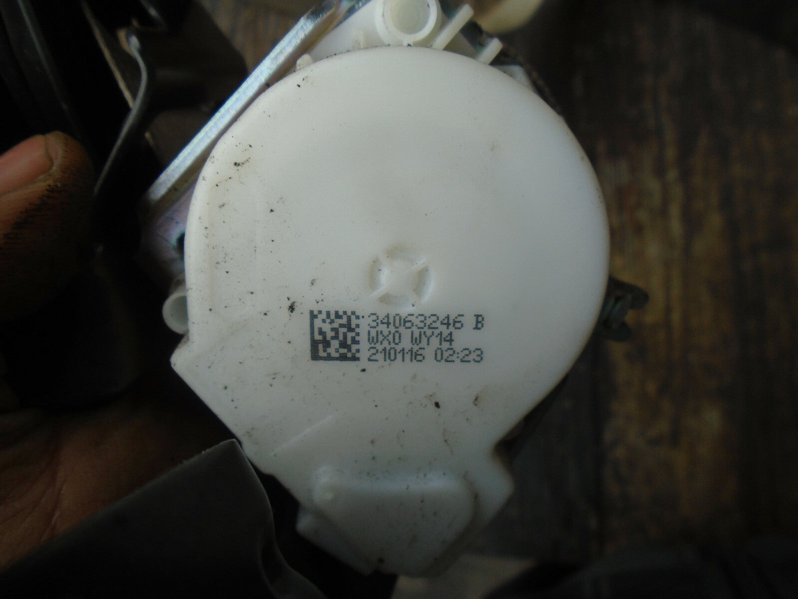 BMW 5 SERIES GT F07 OSR DRIVER SIDE REAR SEATBELT ASSEMBLY 34063246 7233532
