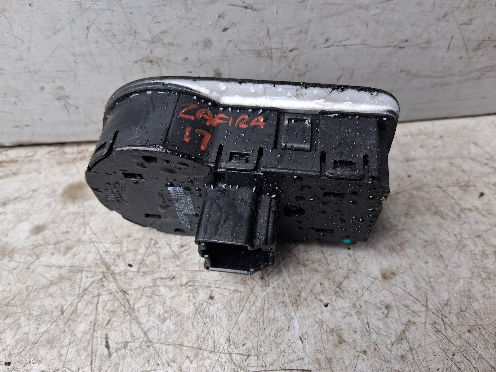 2017 VAUXHALL ZAFIRA C TOURER HEADLIGHT ADJUSTER CONTROL SWITCH 39049505