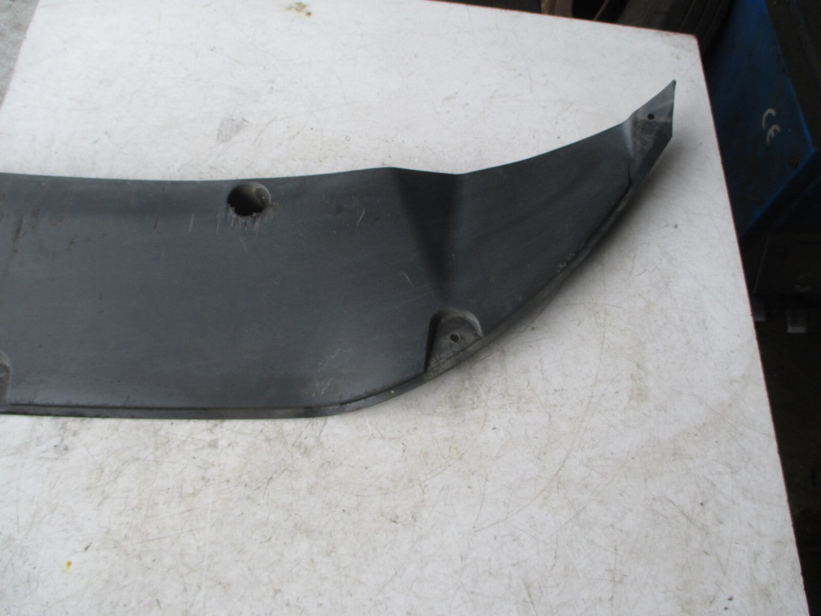 FORD MONDEO MK5 2016 COURIER FRONT LOWER BUMPER PLASTIC SPLITTER TRIM SPOILER
