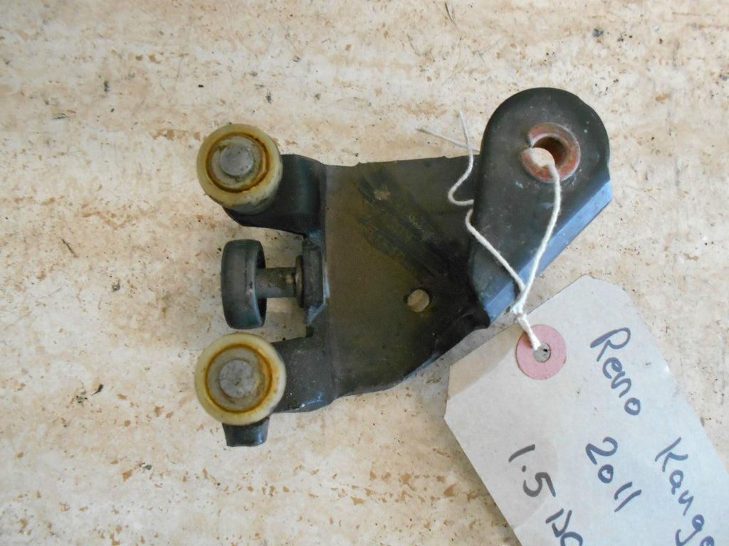 RENAULT KANGOO EXPRESS 2011 DOOR HINGE ROLLER UNIT 497637E
