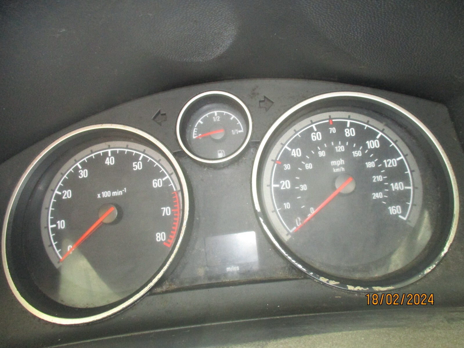 VAUXHALL ZAFIRA B 2013 1.6 PETROL MANUAL SPEEDO INSTRUMENT CLUSTER