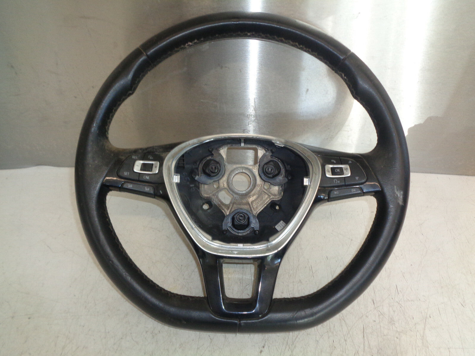 VW VOLKSWAGEN POLO 2016 3 SPOKE MULTIFUNCTION LEATHER STEERING WHEEL 6C0419091F
