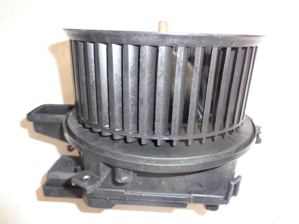 AUDI A5 2017 MK2 8W6 5 DOOR PETROL HEATER BLOWER MOTOR 4M2820021A