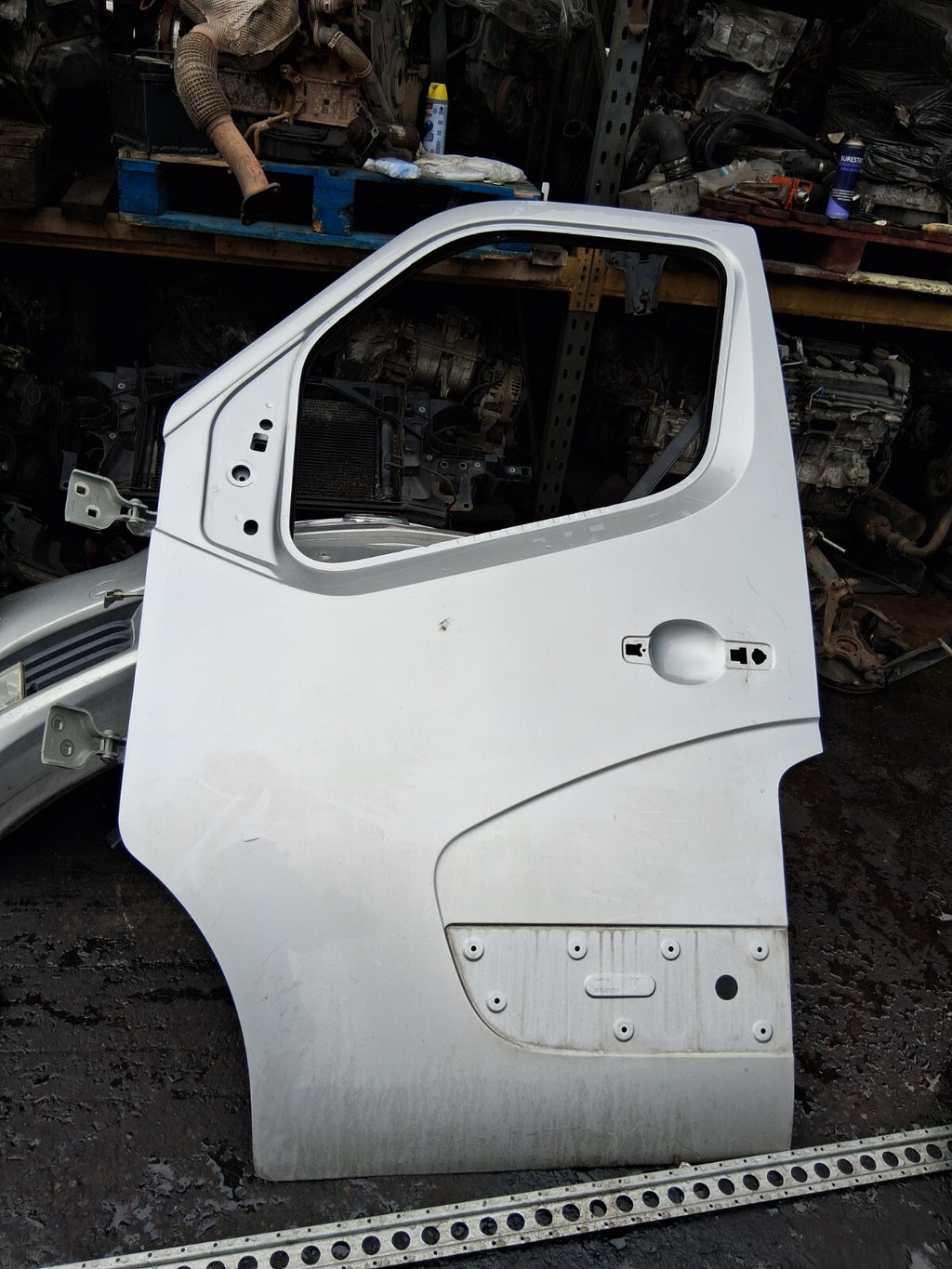 2023 RENAULT MASTER MK3 NSF PASSENGER SIDE BARE DOOR SILVER