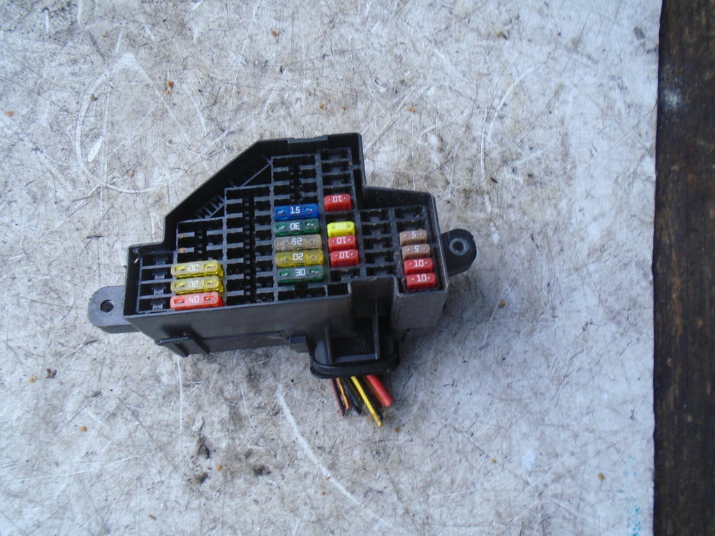VOLKSWAGEN GOLF 2012 MK6 INTERIOR DRIVER SIDE FUSE BOX PANEL