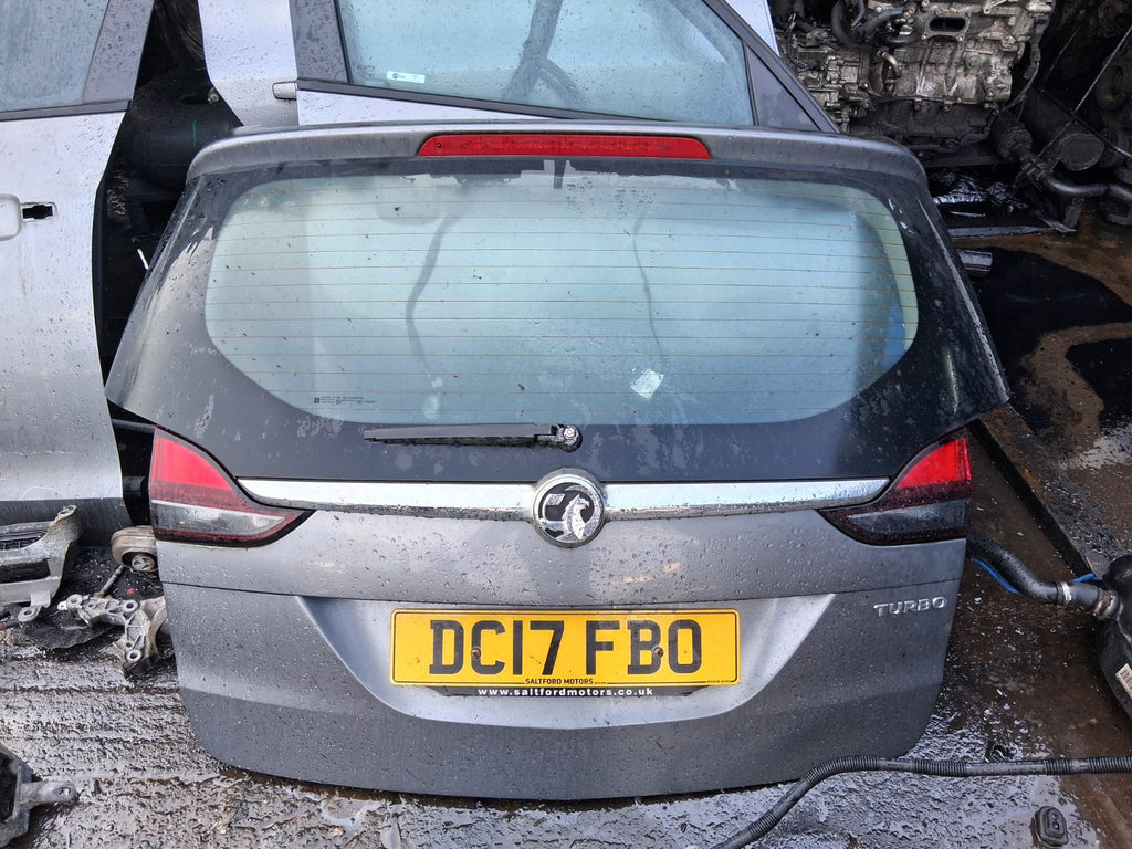 2017 VAUXHALL ZAFIRA C TOURER COMPLETE REAR TAILGATE BOOTLID GREY