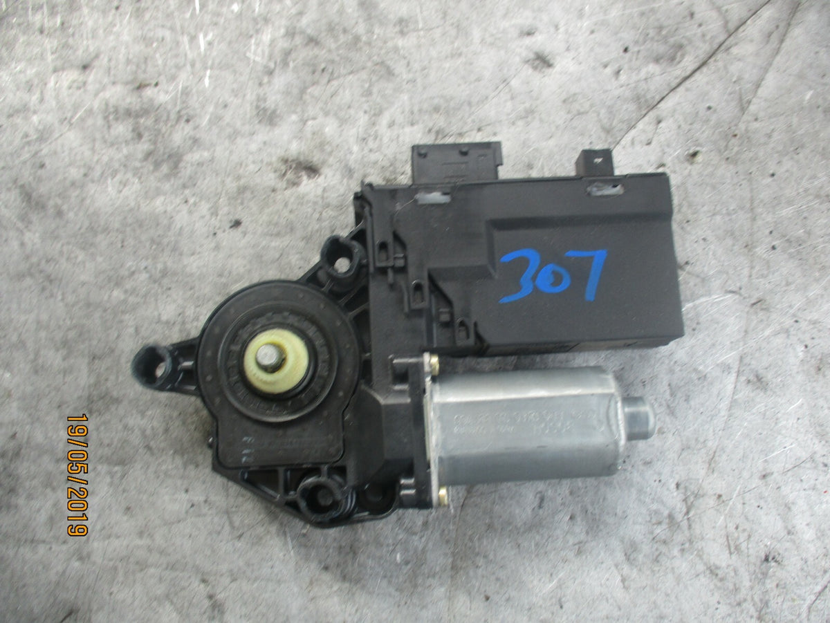 PEUGEOT 307 MK1 OSF DRIVER SIDE FRONT WINDOW MOTOR 9637130680