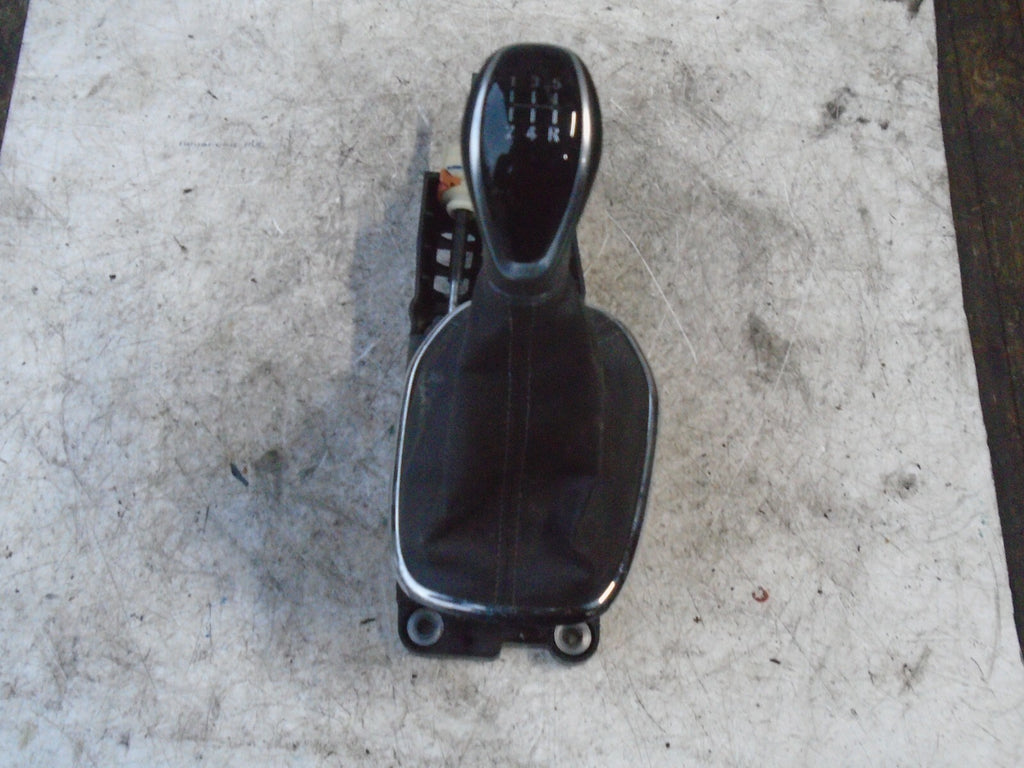 VAUXHALL VIVA 2018 MANUAL GEAR STICK LEVER 25194979