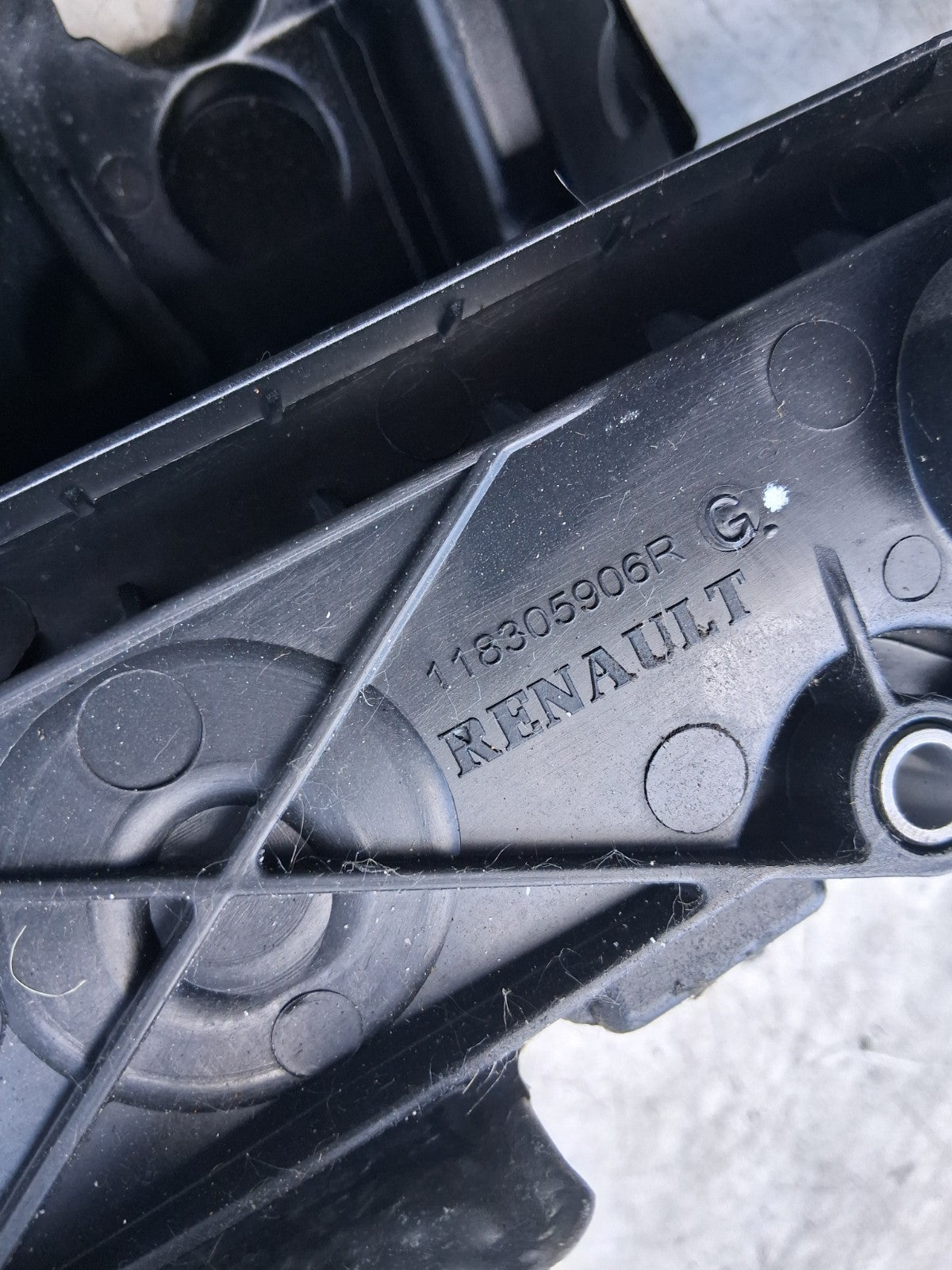 2016 VAUXHALL VIVARO MK2 1.6 DIESEL DCI INLET MANIFOLD 118305906R
