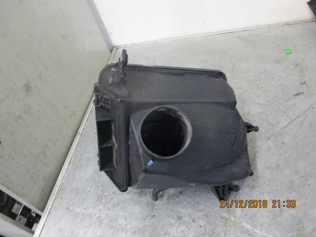 NISSAN QASHQAI J10 MK1 2.0 AIR FILTER BOX 1022318
