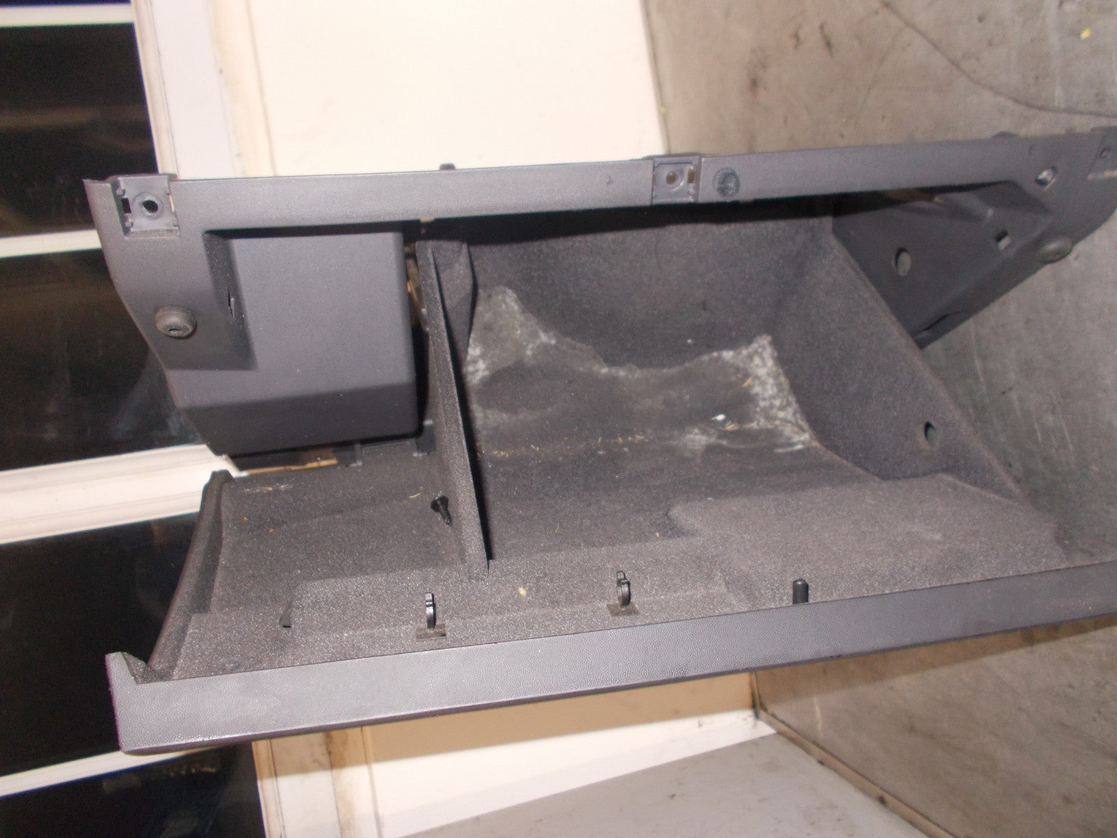 VAUXHALL VECTRA C GLOVE BOX COMPARTMENT 13232676