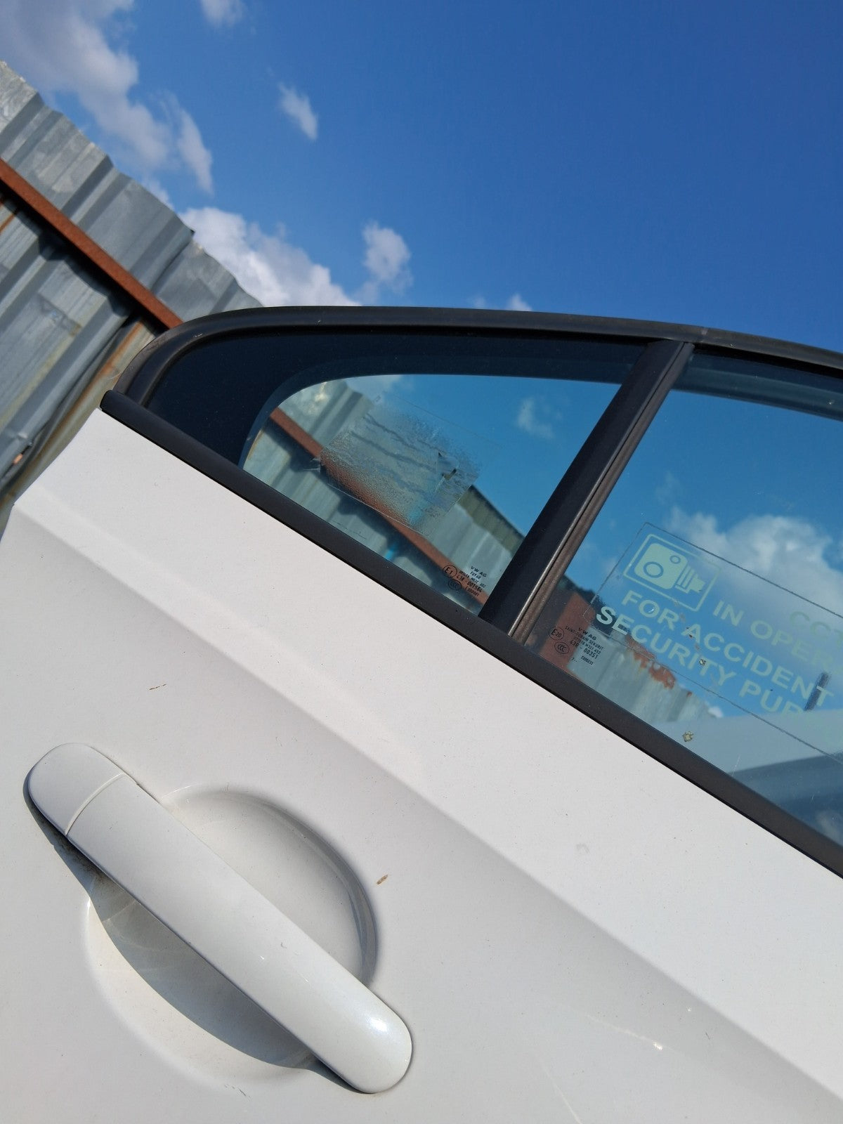 SEAT TOLEDO MK4 2018 HATCH OSR DRIVER SIDE REAR QUARTER WINDOW GLASS