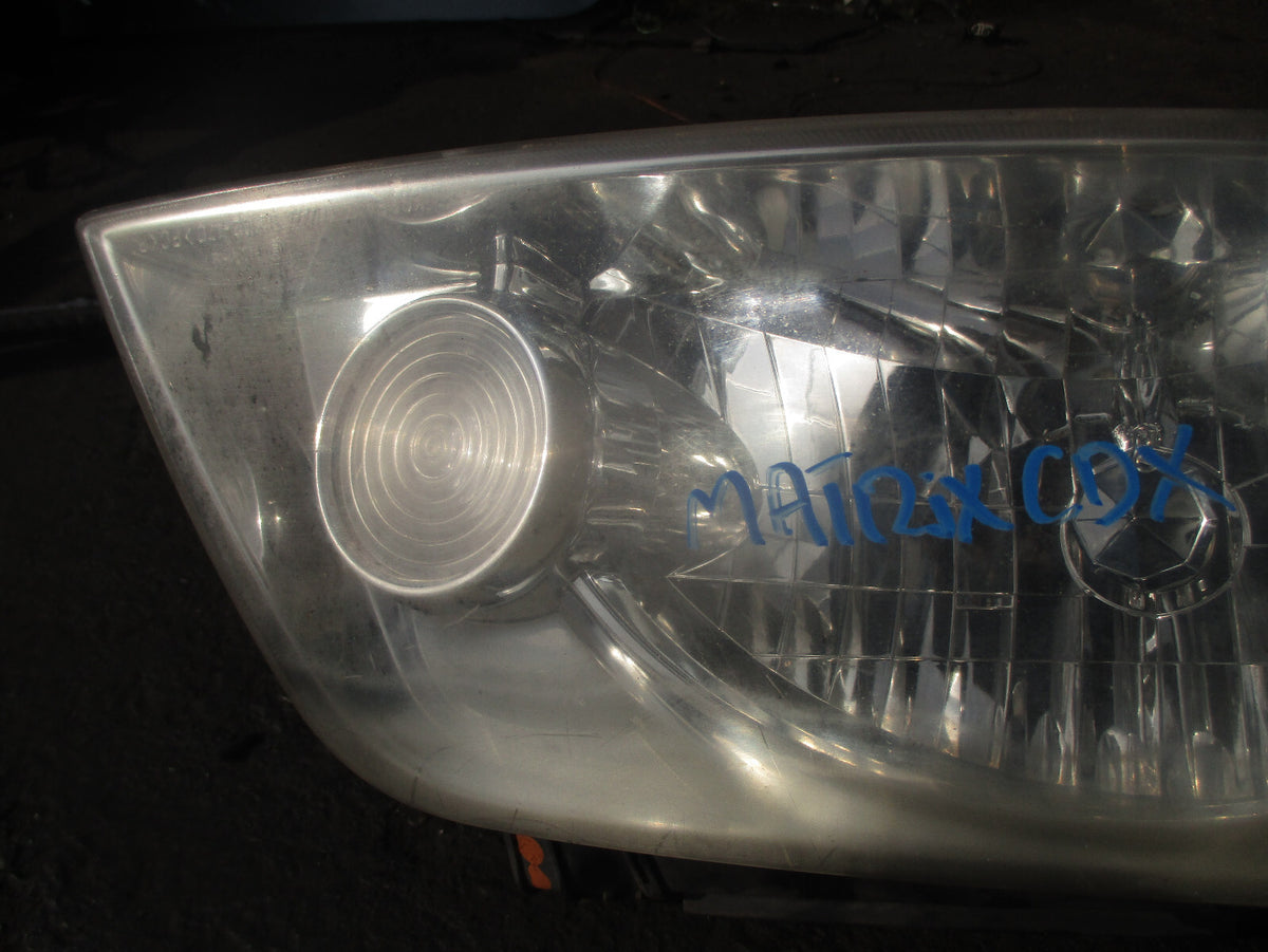 2007 HYUANDAI MATRIX FRONT DRIVER SIDE HEADLIGHT