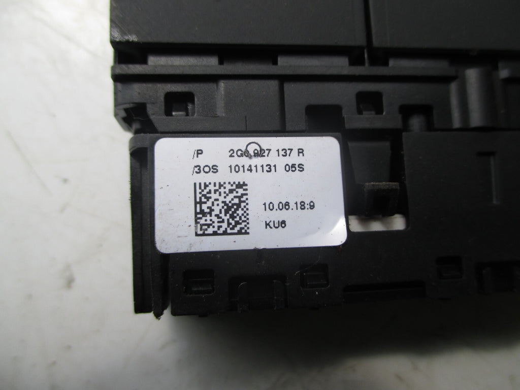VW VOLKSWAGEN POLO 2019 DASH CONSOLE CONTROL SWITCH AUTO OFF 2G0927137R
