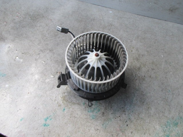 VAUXHALL ASTRA J 2012 1.7 DIESEL HEATER BLOWER MOTOR 25020140