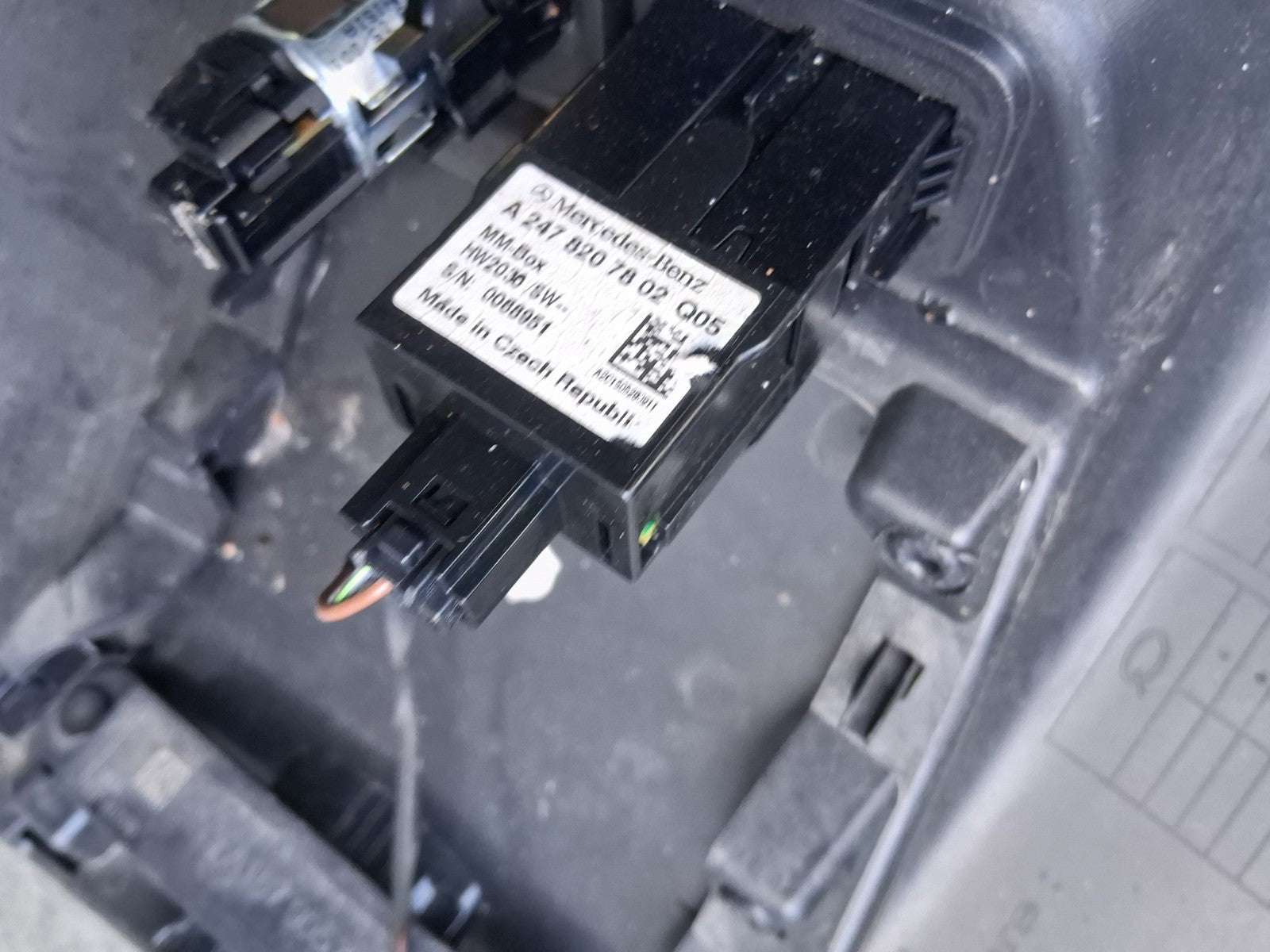 2023 MERCEDES BENZ SPRINTER W907 DASH TRIM & USB PORT A2478207802