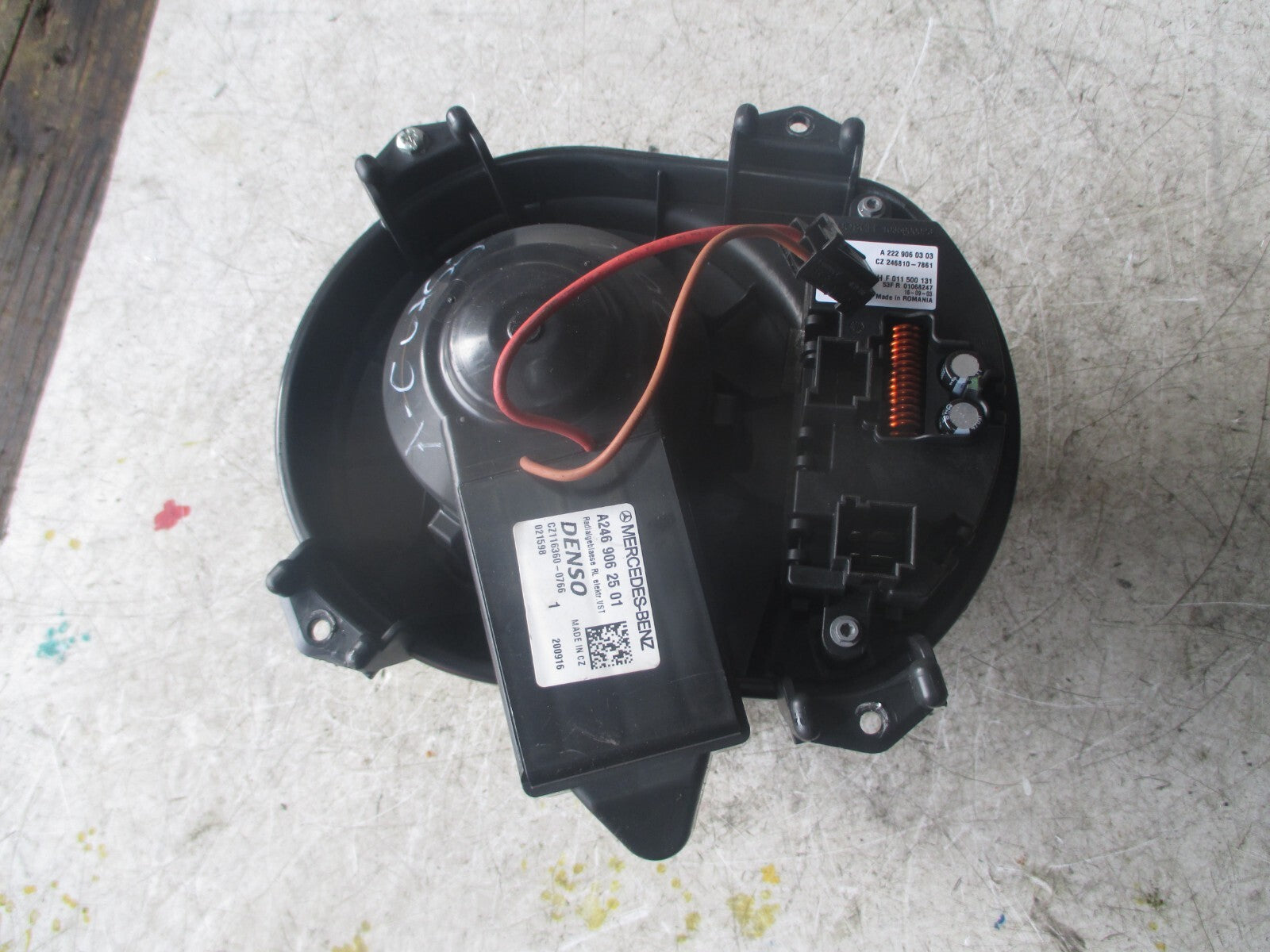 MERCEDES A CLASS W176 2016 HEATER BLOWER MOTOR FAN A2469062501