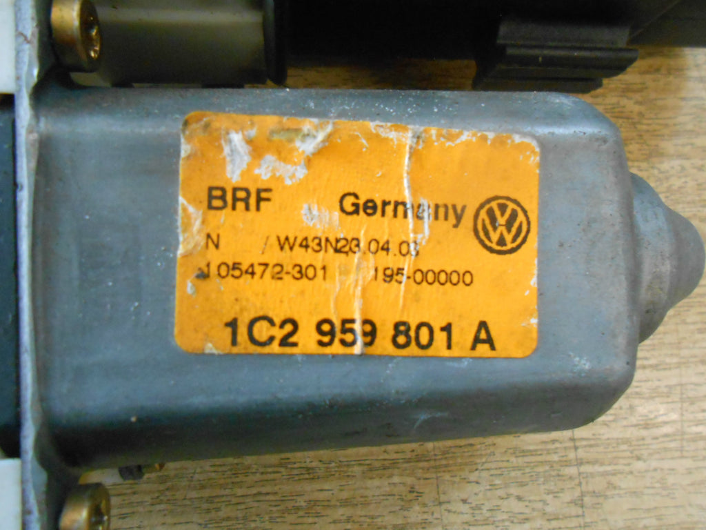 VOLKSWAGEN VW GOLF MK4 BORA NSF PASSENGER FRONT WINDOW MOTOR 1C2959801A