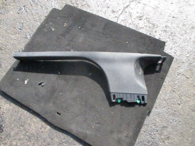 2024 VAUXHALL ASTRA L LOWER LEFT SIDE B PILLAR TRIM PANEL 9847054280