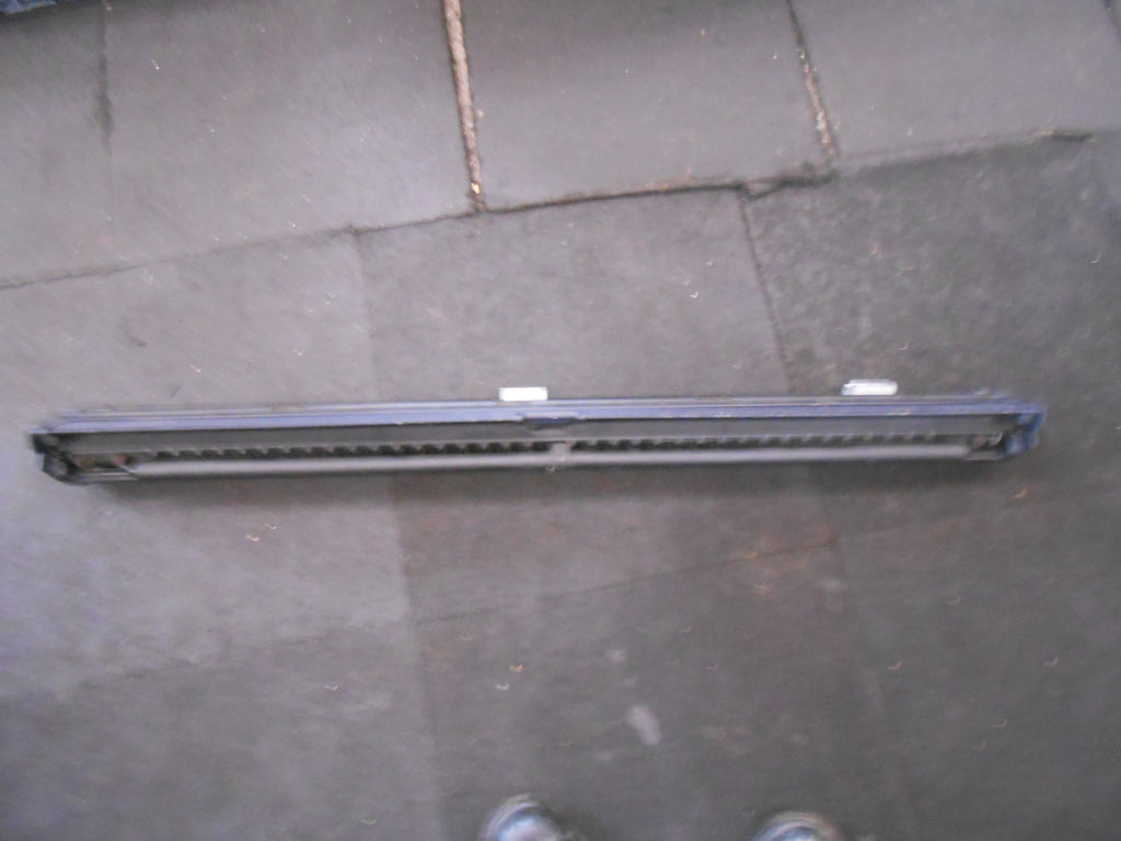 AUDI A6 C5 4B (MK2) AVANT ESTATE RETRACTABLE CARGO NET DOG GUARD 4B9861691A