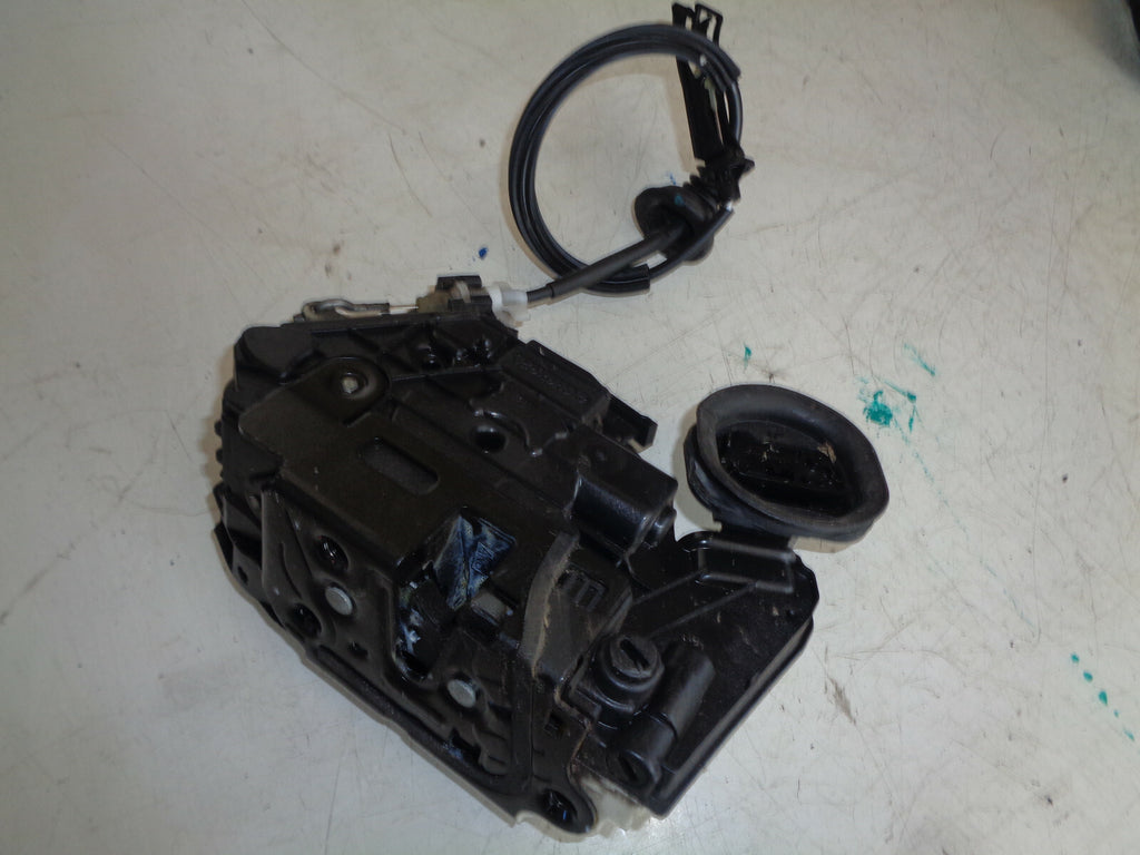 VW VOLKSWAGEN GOLF MK6 2010 OSR DRIVER SIDE REAR DOOR LOCK MECHANISM 5K4839016H