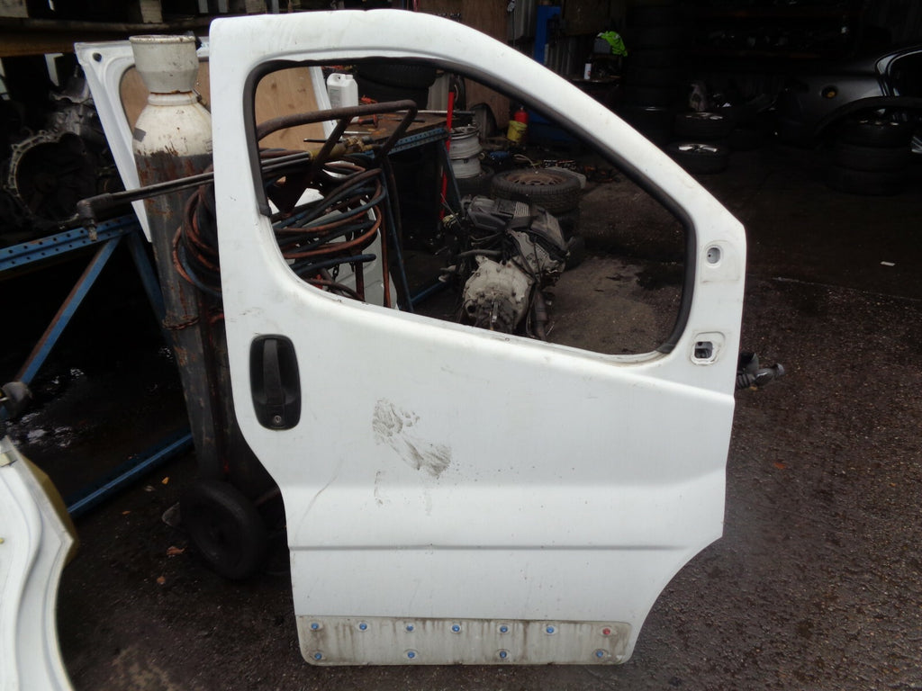 VAUXHALL VIVARO VAN 2007 OSF DRIVER SIDE FRONT BARE DOOR SHELL IN WHITE