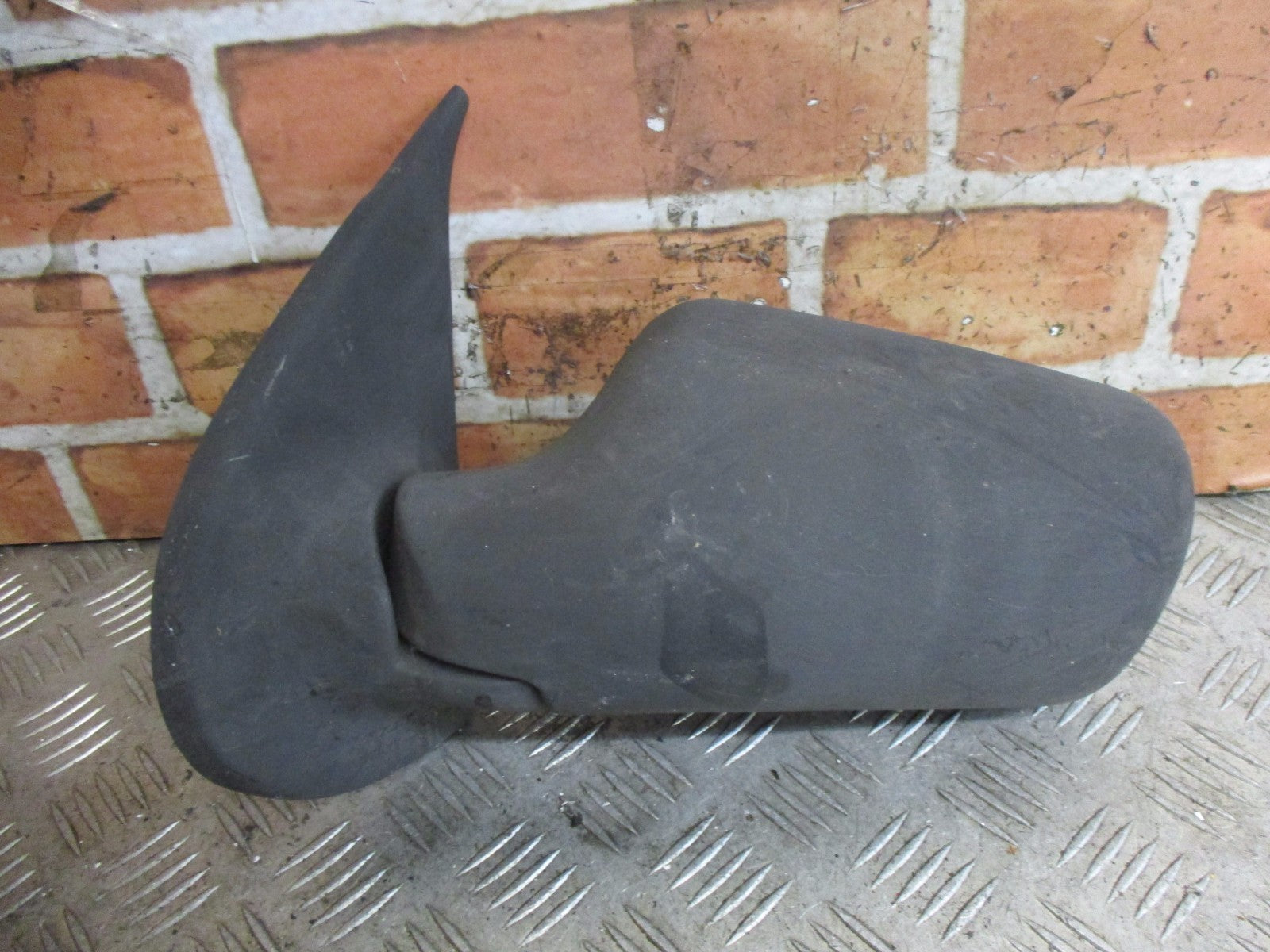 FIAT PUNTO 176 MK1 1998 NS PASSENGER SIDE MANUAL DOOR WING MIRROR 0149301
