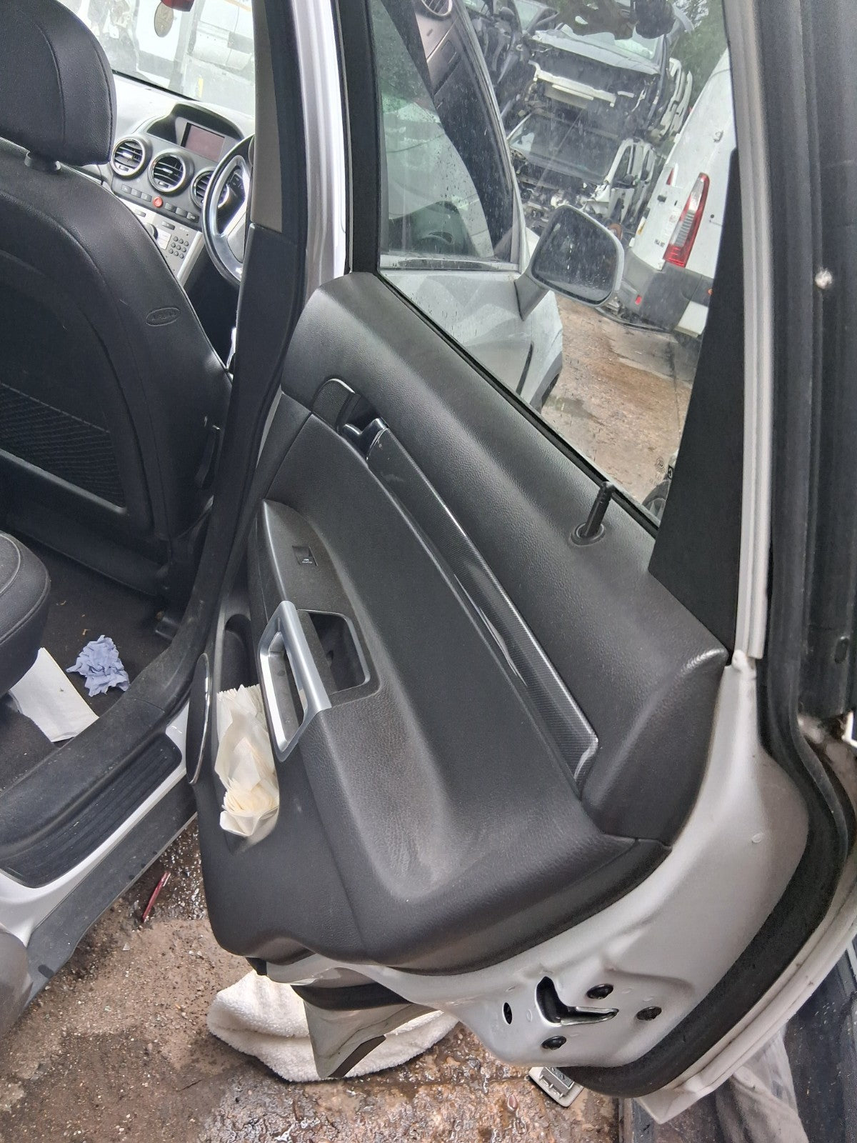 2015 VAUXHALL ANTARA MK1 OSR DRIVER SIDE REAR COMPLETE DOOR WHITE GAZ