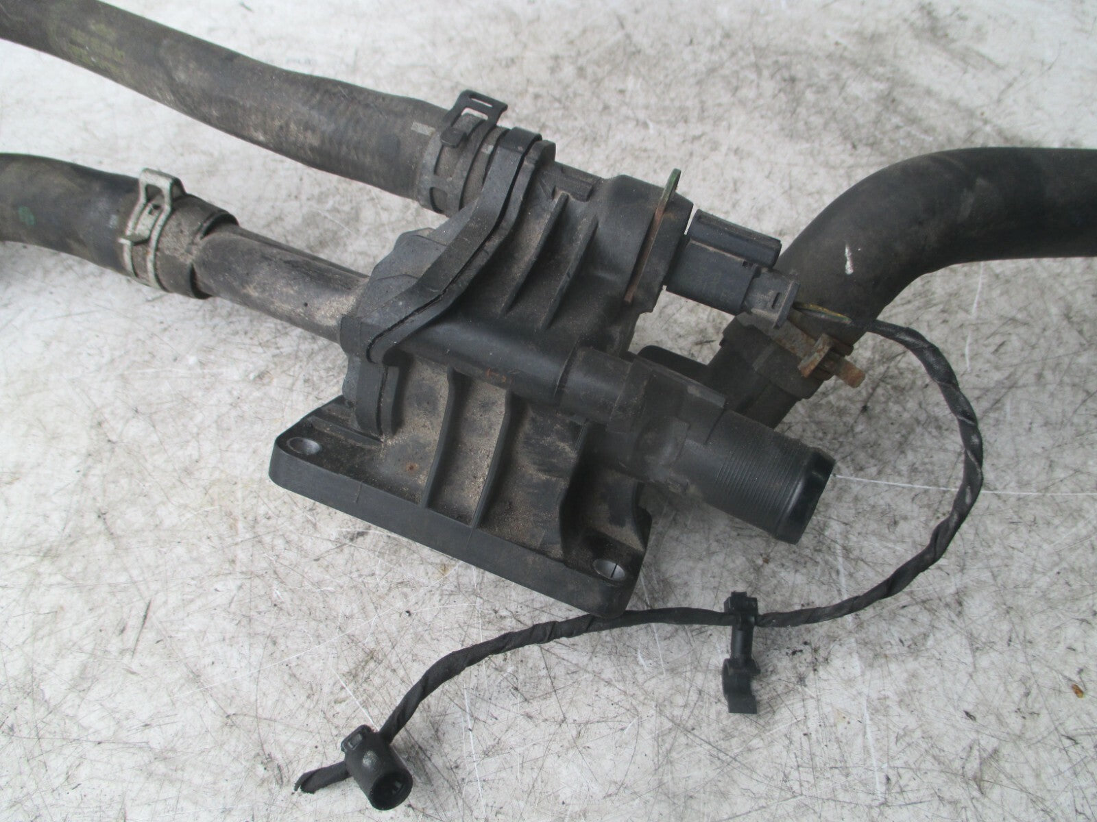 FORD MONDEO MK4 2014 DIESEL 1.6 TDCI THERMOSTAT HOUSING ASSEMBLY 96Z0253780