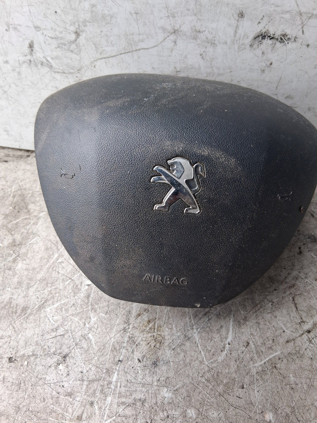 2012 PEUGEOT 208 STEERING WHEEL AIRBAG BLACK