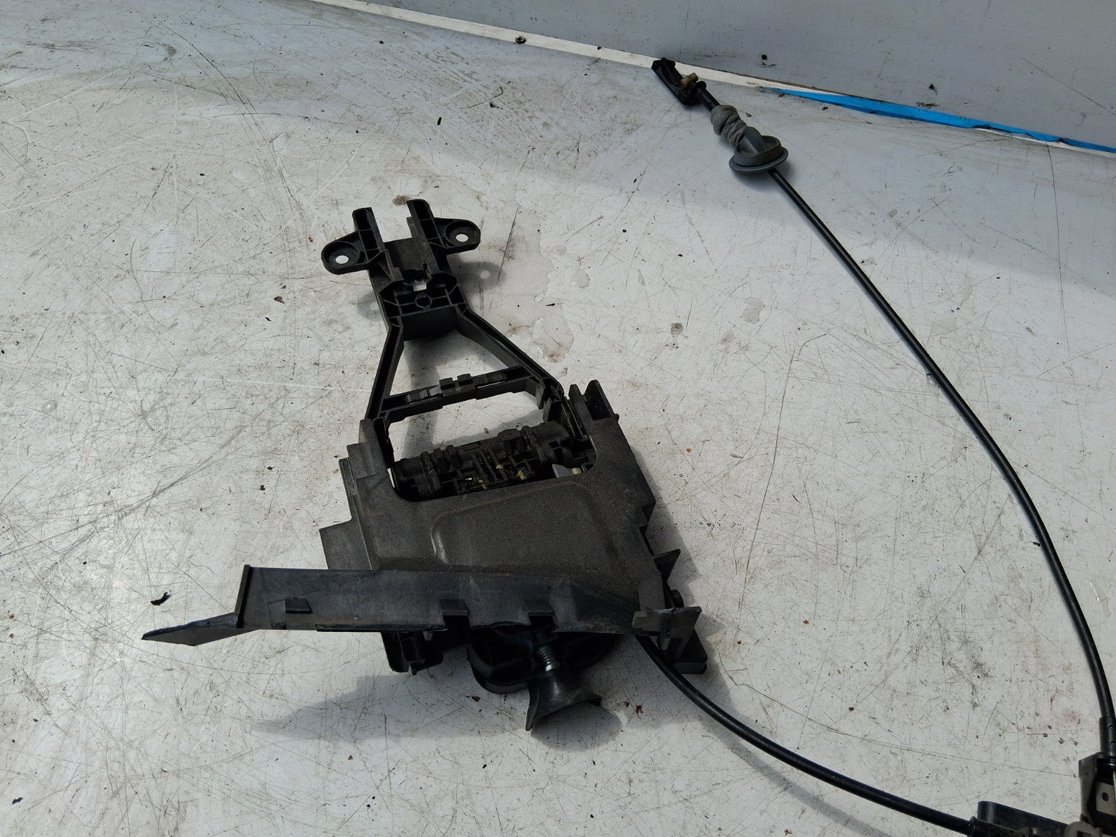 2016 VOLVO V40 OSF DRIVER SIDE FRONT DOOR LOCK MECHANISM 31440392