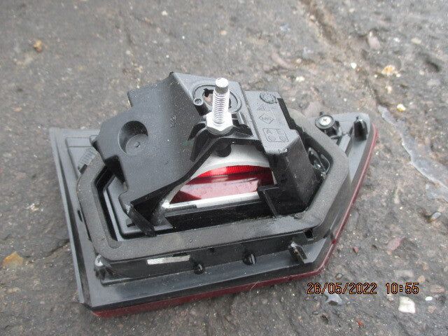 RENAULT CLIO MK4 2012-2016 OSF DRIVER SIDE REAR INNER TAILGATE LIGHT