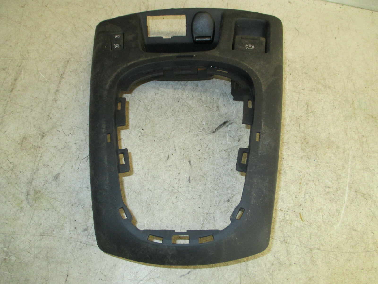RENAULT GRAND SCENIC MK3 2015 CENTRE CONSOLE GEAR STICK 969330001R