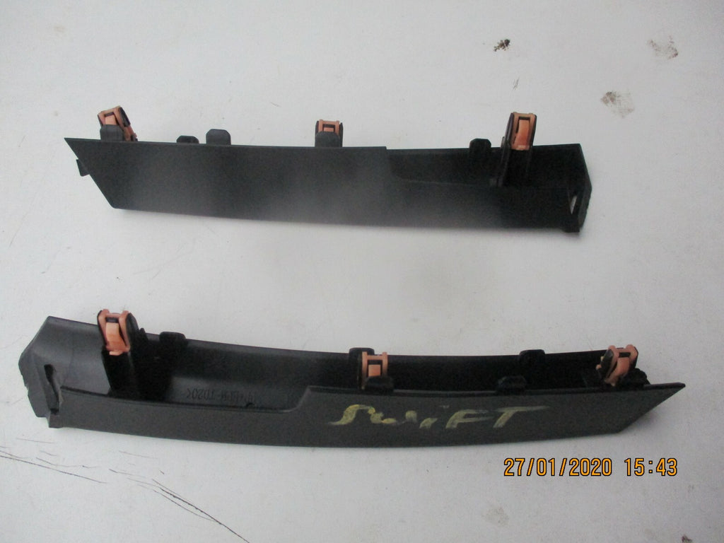 SUZUKI SWIFT MK3 2015 2 CENTRE CONSOLE PLASTIC TRIM COVER STRIP 73854-68L0 73853