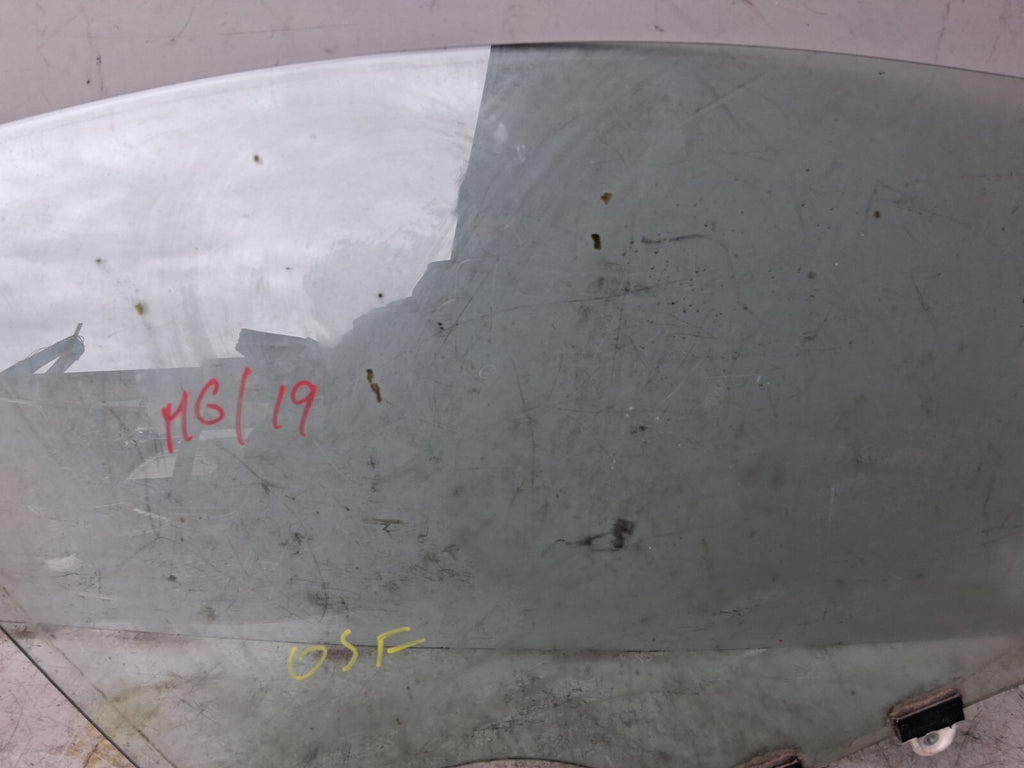 2019 MG ZS OSF DRIVER SIDE FRONT RIGHT WINDOW GLASS