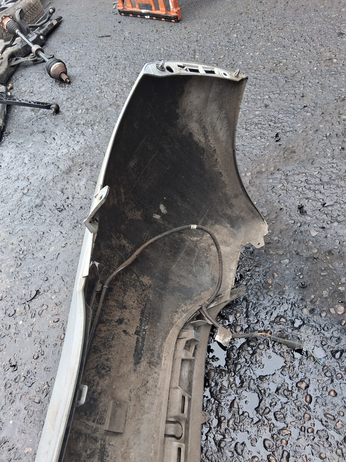 2012 PEUGEOT 208 COMPLETE REAR BUMPER SILVER