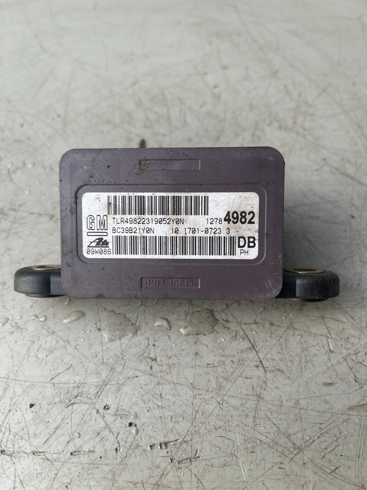 2011 VAUXHALL INSIGNIA YAW RATE SENSOR UNIT 12784982