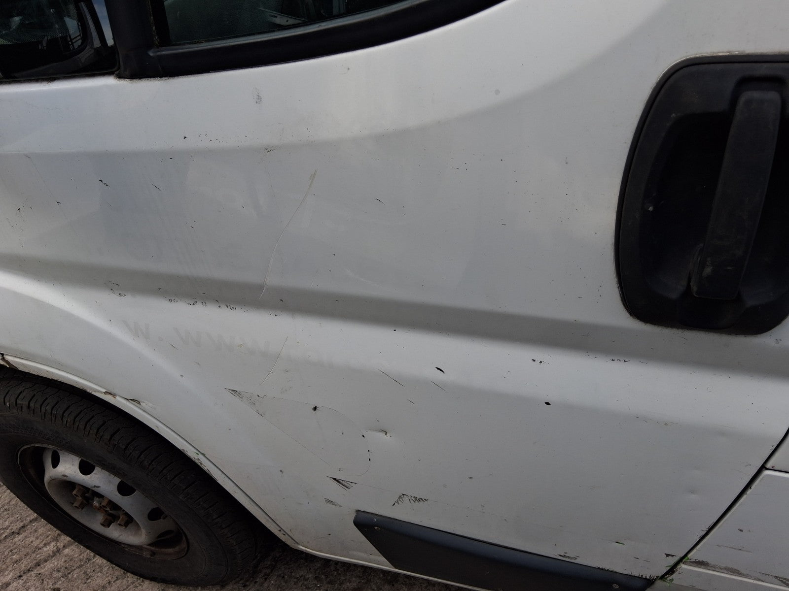 2014 CITROEN RELAY MK3 NSF PASSENGER SIDE FRONT BARE DOOR WHITE DENTS