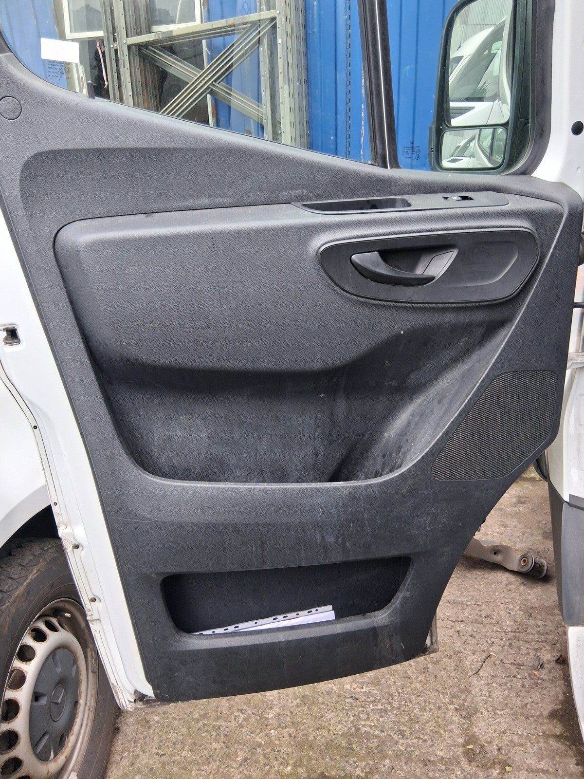 2018 MERCEDES BENZ SPRINTER W907 NSF PASSENGER SIDE FRONT LEFT DOOR CARD PANEL