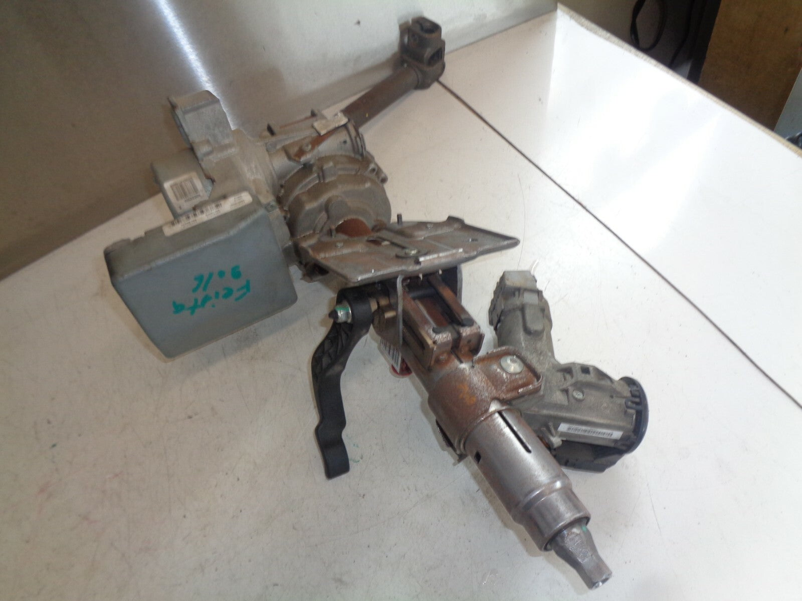 FORD FIESTA 2016 MK7 1.2 PETROL STEERING COLUMN C1BC3C529BU